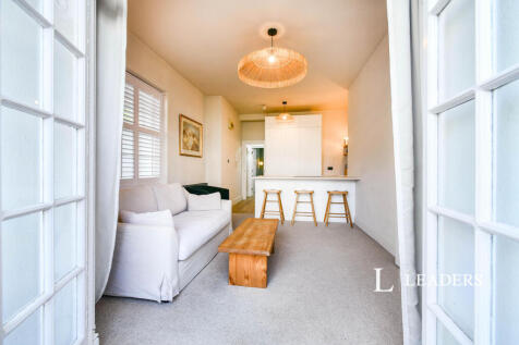 Open plan kitchen living room