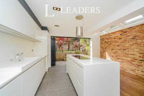 Kitchen diner