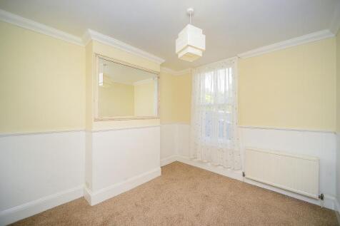Byron Bedroom 2