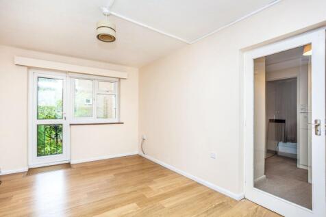 Living room 1