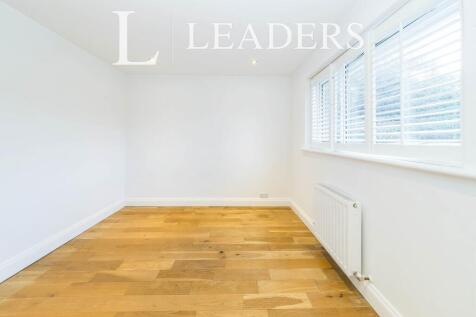 Study/Fourth Bedroom