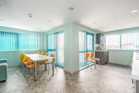 communal kitchen