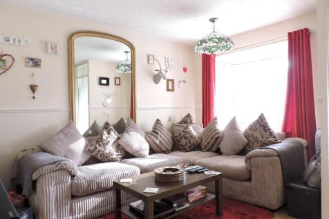 Living Room (Main)