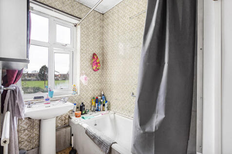 Bathroo,