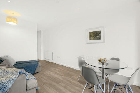 Kitchen/Reception