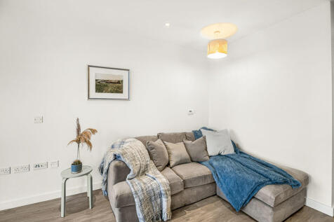 Kitchen/Reception