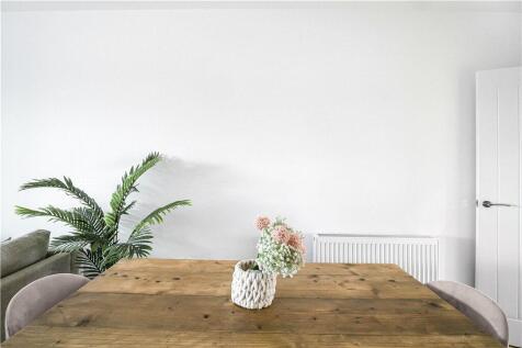 Kitchen/Reception