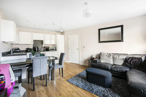 Reception/Kitchen