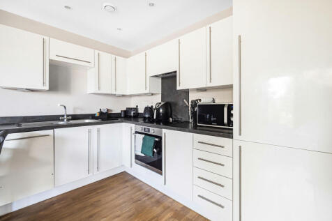 Reception/Kitchen