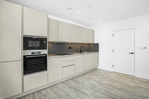 Reception/Kitchen