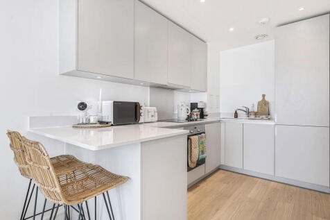Reception/Kitchen