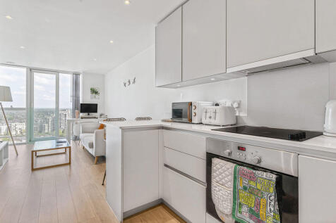Reception/Kitchen