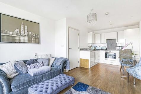 Reception/Kitchen