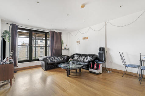 Reception/Kitchen