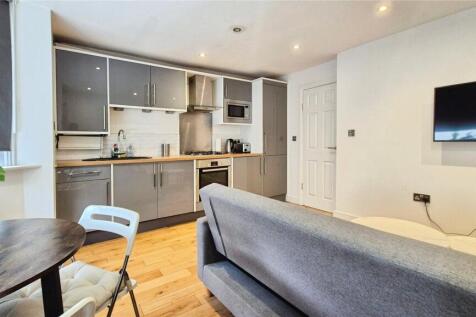 Reception/Kitchen