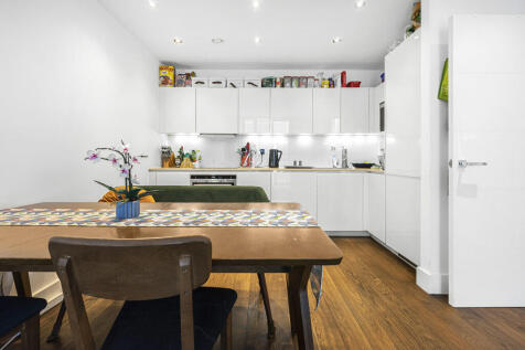 Kitchen/Reception