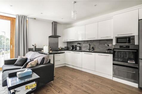 Reception/Kitchen