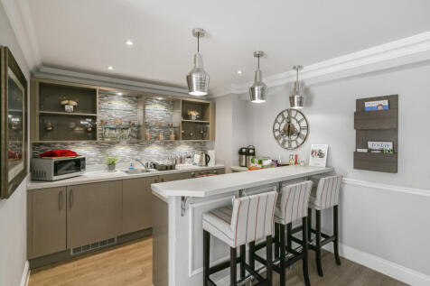 Commual Kitchen