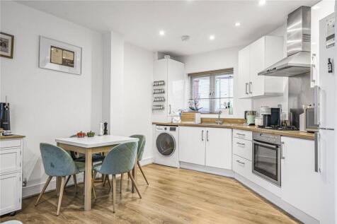 Reception/Kitchen
