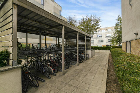 Bike Store