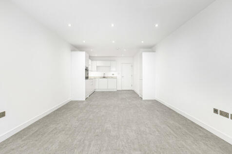 Reception/Kitchen