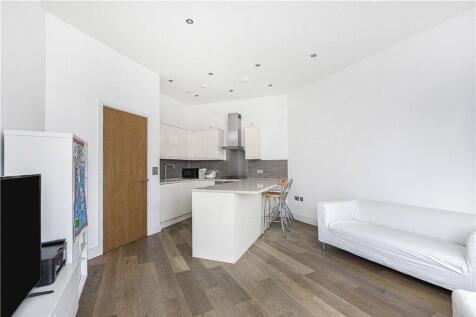 Reception/Kitchen