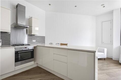Reception/Kitchen