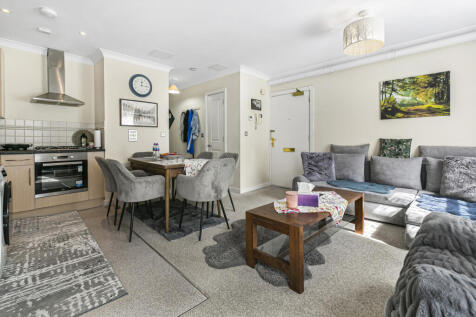 Reception/Kitchen