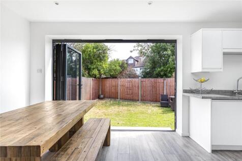 Reception/Kitchen