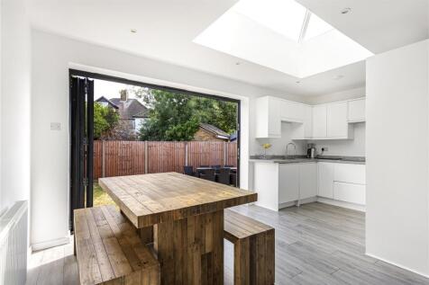 Reception/Kitchen