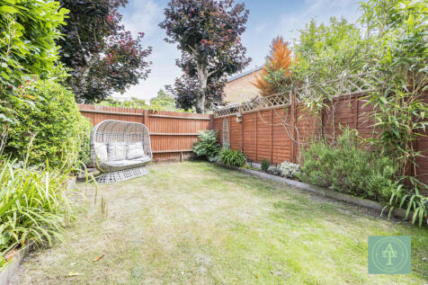 One Bedroom Ground Floor Flat For Sale