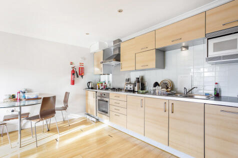 Reception/Kitchen