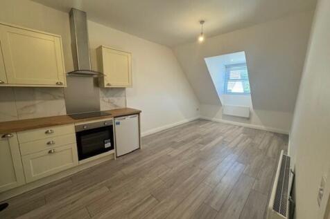 Reception/Kitchen