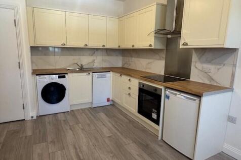 Reception/Kitchen