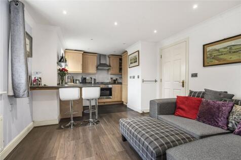 Reception/Kitchen