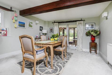 Dining Room.jpg