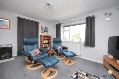 Sitting Room/Bedroom