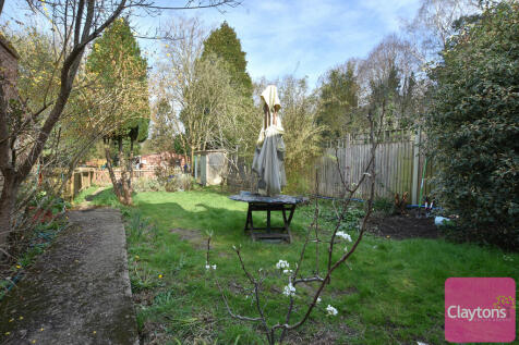 Garden (1 of 3)