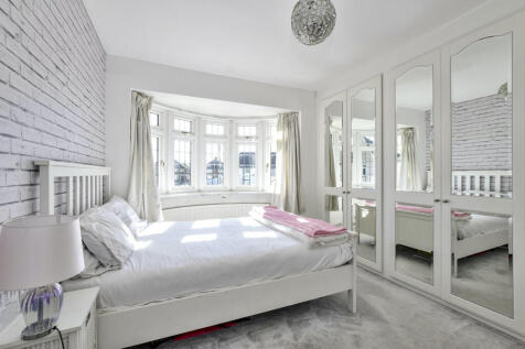 7 telford - bed 1