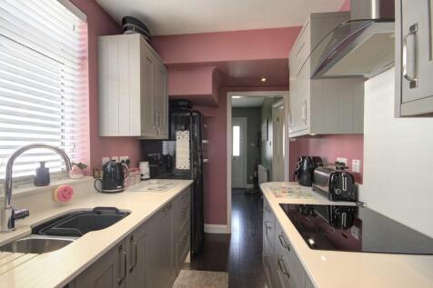 Kitchen 3