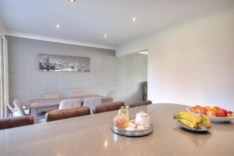 Dining 1