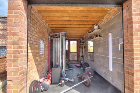 Gym Garage