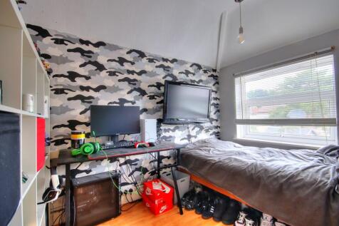 Bedroom 2 (4)