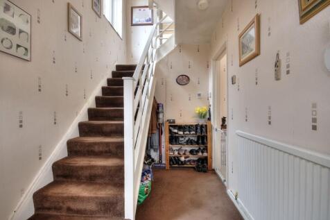 Entrance Hall (2)