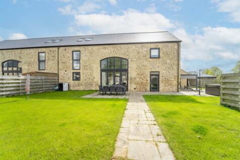 3 Hill Farm View, Newmarket-10.jpg