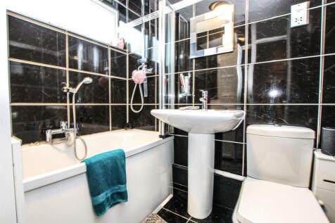 IMG_8717 BATH.jpg