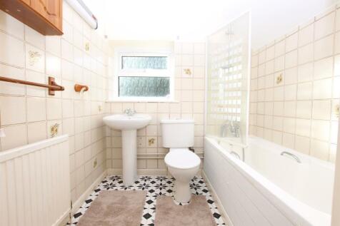 IMG_8909 BATH.jpg