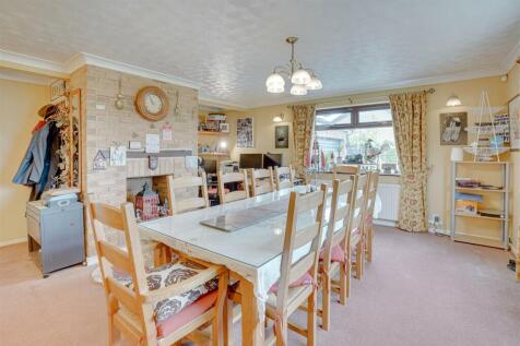 Hazel Stub House, Burton End, Haverhill-33.jpg