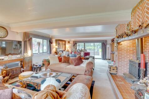 Hazel Stub House, Burton End, Haverhill-39.jpg