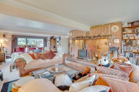 Hazel Stub House, Burton End, Haverhill-41.jpg